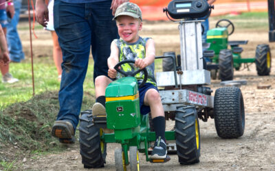 Fifth annual tractor pull happening in Wakonda this weekend