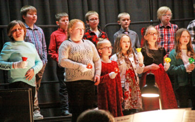 Marion students perform at Christmas concert