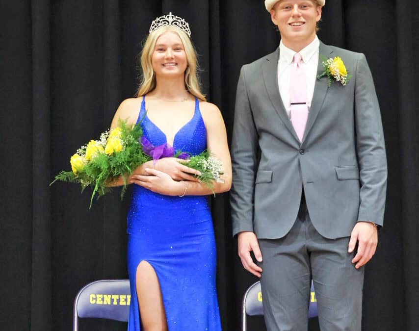 Centerville crowns Queen Tessa and King Alec